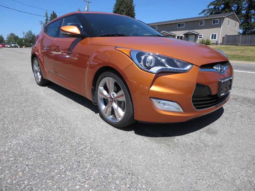 Used 2017 Hyundai VELOSTER 