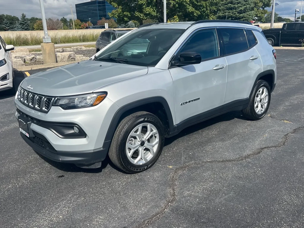 Used 2025 Jeep COMPASS NORTH 