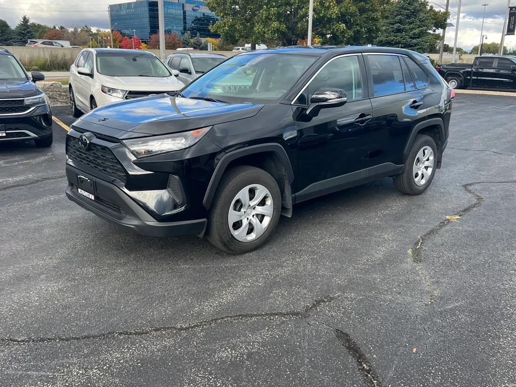 Used 2024 Toyota RAV4 LE 
