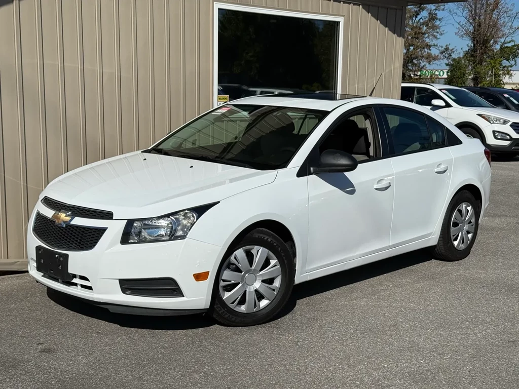 Used 2013 Chevrolet CRUZE LS 