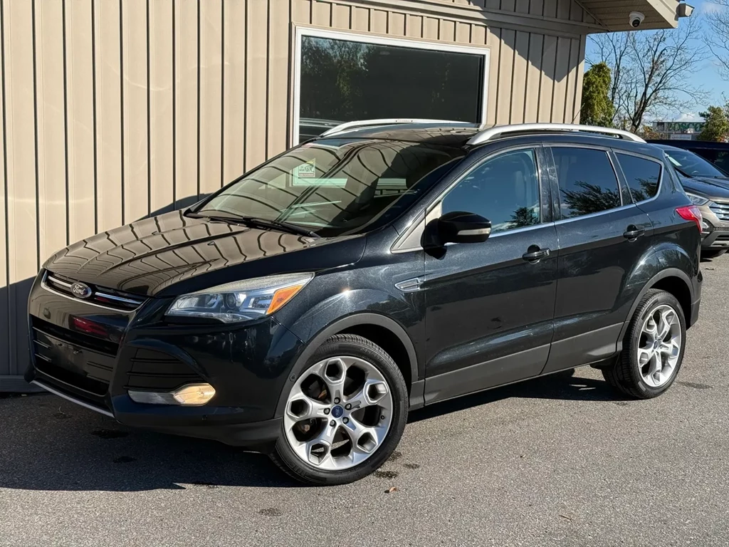 Used 2014 Ford ESCAPE TITANIUM 