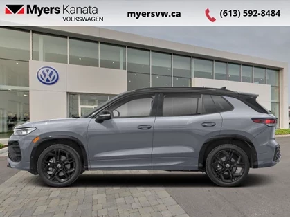 New 2026 Volkswagen TIGUAN Comfortline R-Line Black Edition