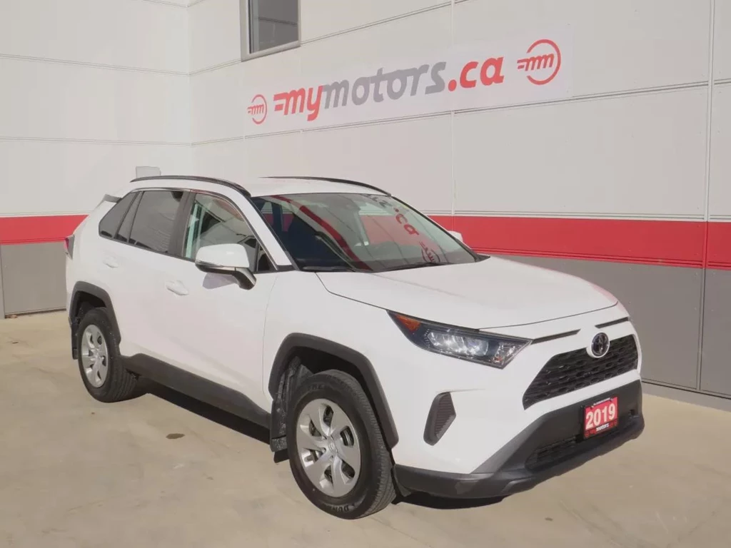 Used 2019 Toyota RAV4 LE (**CLEAN TITLE/NO ACCIDENTS**SAFETY/CERTIFIED!!**ALLOY RIMS**REVERSE CAMERA**HEATED SEATS**CRU...