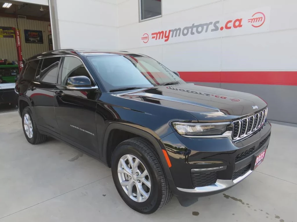 Used 2023 Jeep GRAND CHEROKEE L Limited (**CLEAN TITLE/NO ACCIDENTS!!**SAFETY/CERTIFIED!!**4WD**6 PASSENGER**FOG LIGHTS**ALLOY ...