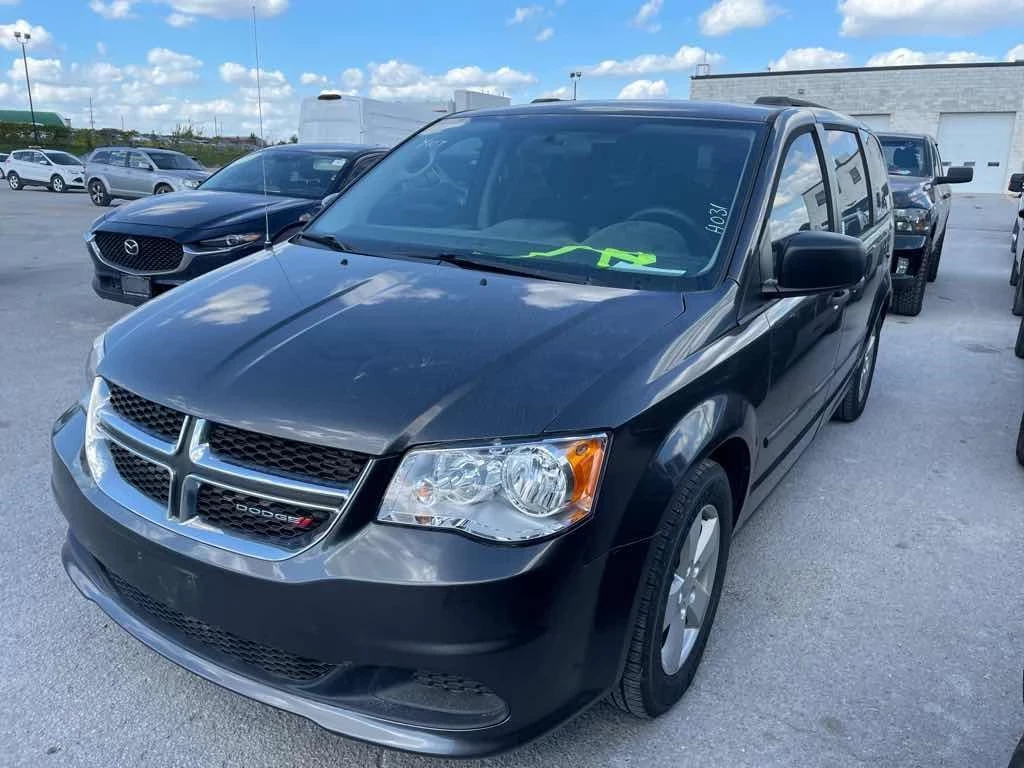 Used 2016 Dodge GRAND CARAVAN SE