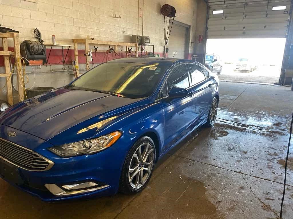 Used 2017 Ford FUSION SE