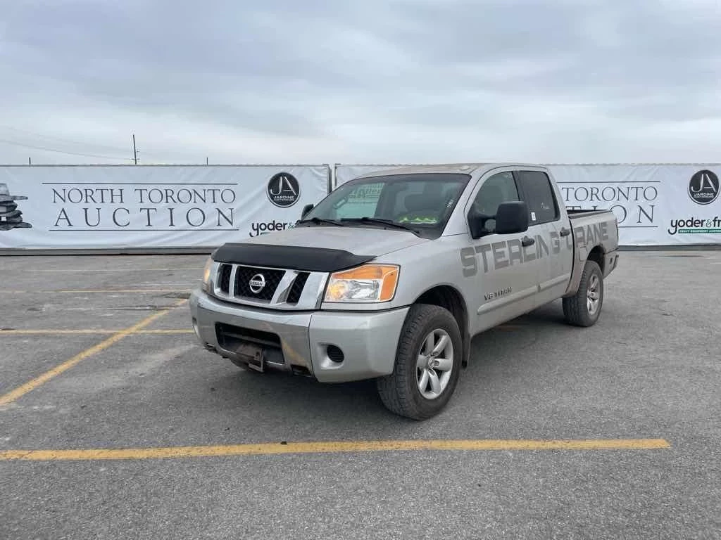 Used 2014 Nissan TITAN SV