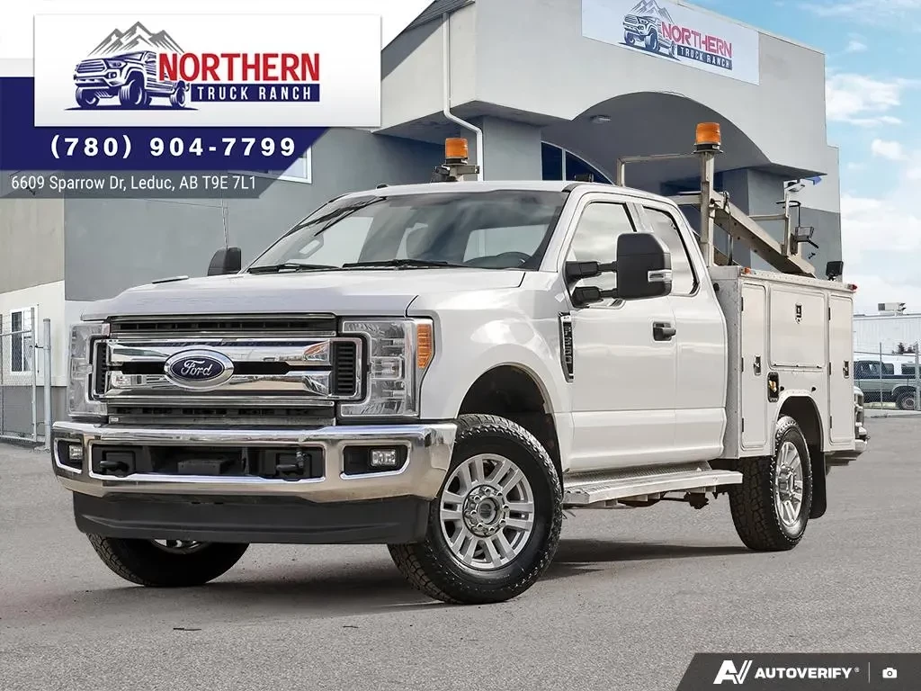Used 2017 Ford SUPER DUTY F-350 SRW XLT 