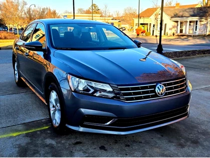 Used 2017 Volkswagen PASSAT CERTIFIED. WARRANTY 