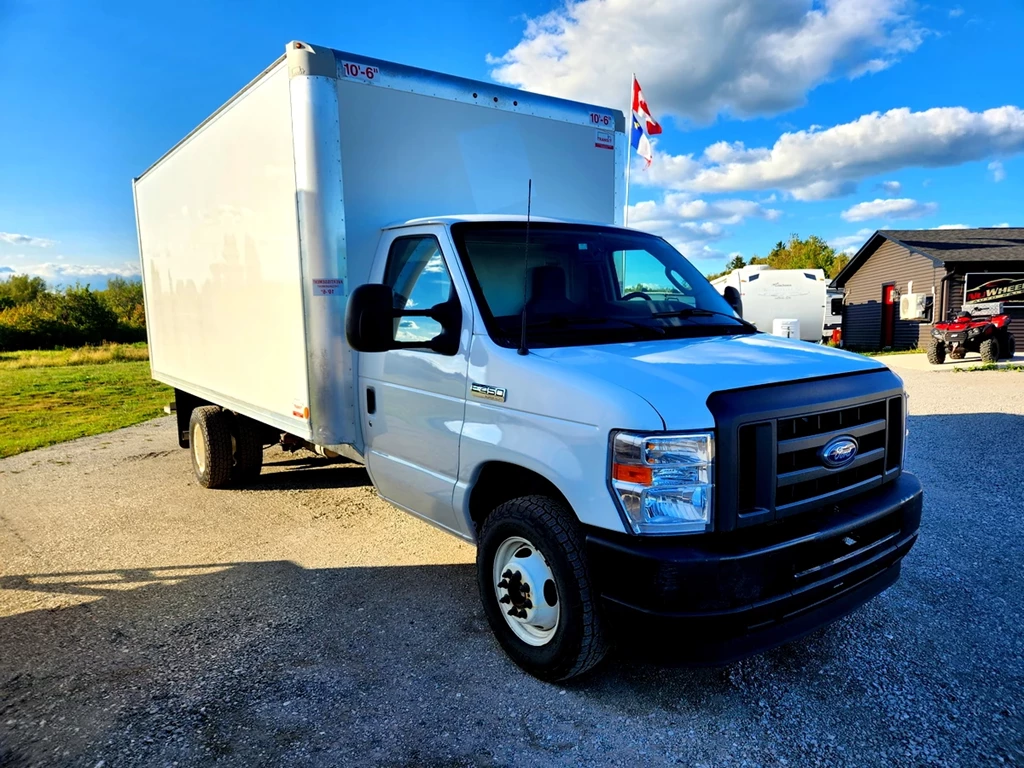 Used 2023 Ford E-SERIES E-450 