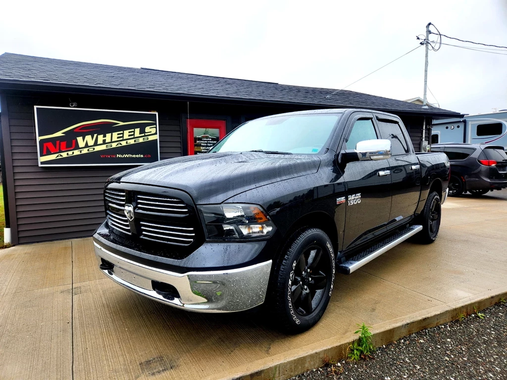 Used 2017 RAM 1500 SLT ( REBUILT TITLE 