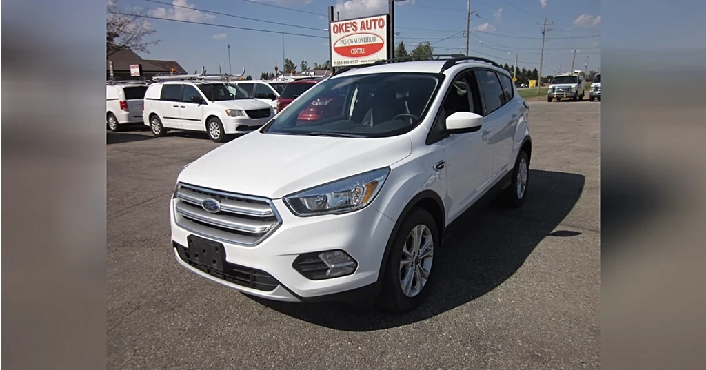 Used 2017 Ford ESCAPE SE 4WD SE 4WD