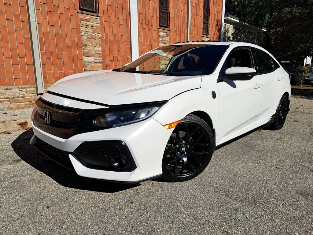 Used 2017 Honda CIVIC FWD 