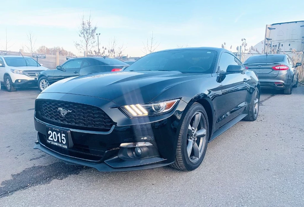 Used 2015 Ford MUSTANG 
