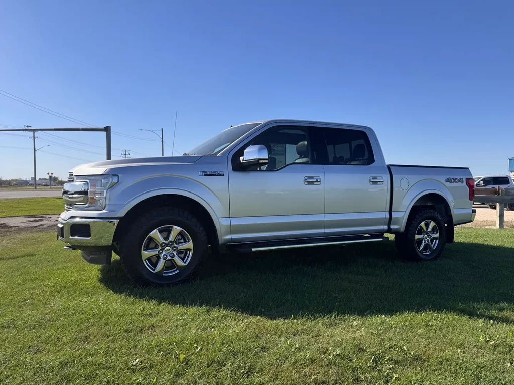 Used 2019 Ford F-150 LARIAT 