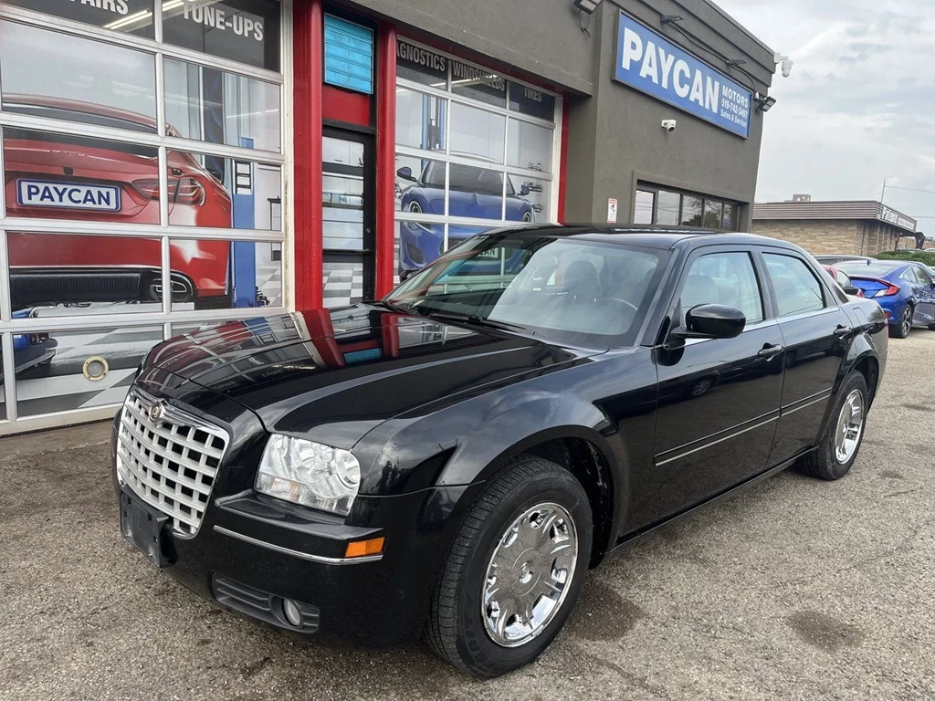 Used 2005 Chrysler 300 300