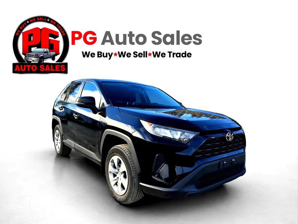 Used 2022 Toyota RAV4 LE 