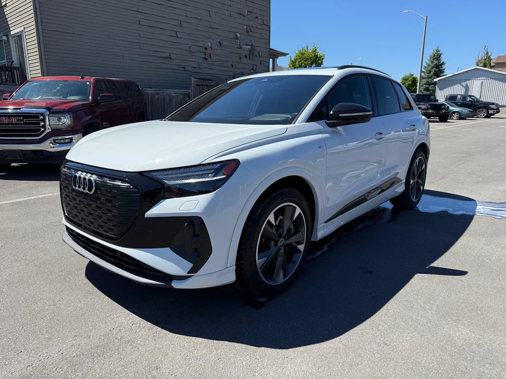 Used 2024 Audi Q4 E-TRON TECHNIK 