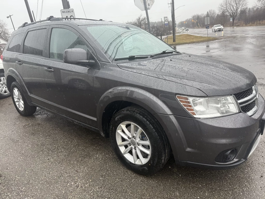 Used 2015 Dodge JOURNEY SXT 