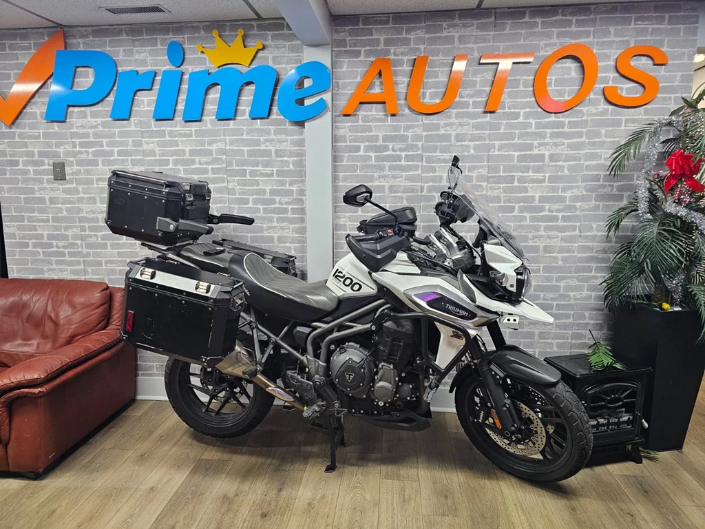 Used 2018 Triumph TIGER 1200 XR ??? 1215CC INLINE 4CYL. 4 STROKE  