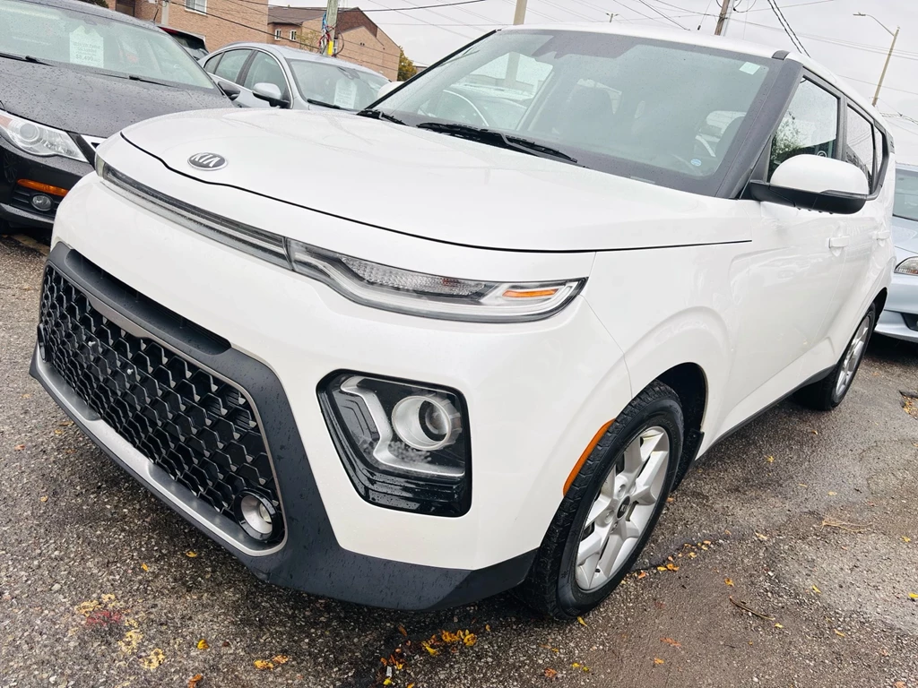 Used 2020 Kia SOUL EX | ONE-OWNER! | LANE-ASSIST | BACK-UP CA... 