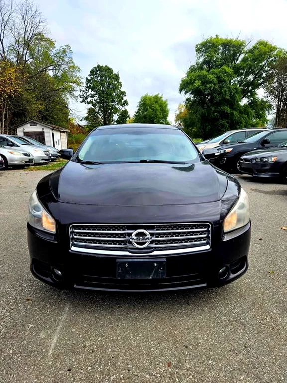 Used 2010 Nissan MAXIMA SV 