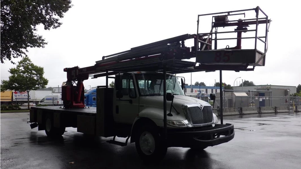 Used 2010 International 4300 Durastar Bucket Flat Deck Truck 3 Seater Diesel