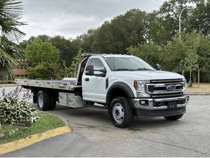 Used 2022 Ford F600 XLT 20-Foot Roll Off Flat Deck Tow Truck 4WD