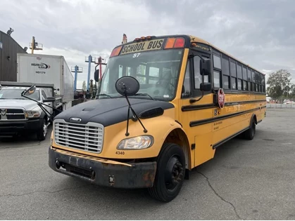 Used 2007 Freightliner B2 22 passenger School Bus Air Brakes Diesel Wheelchair access