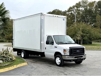 Used 2019 Ford ECONOLINE E450 16 Foot High Cube Van with Waltco Power Lift Gate