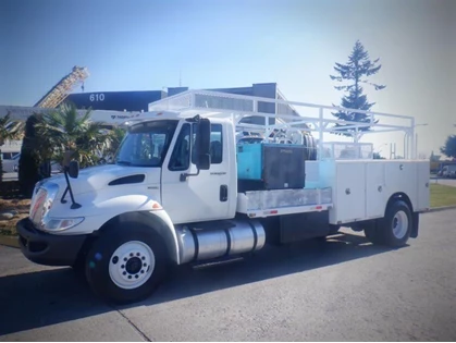 Used 2011 International 4300 DuraStar Service Truck With Air Compressor 3 Seater Diesel