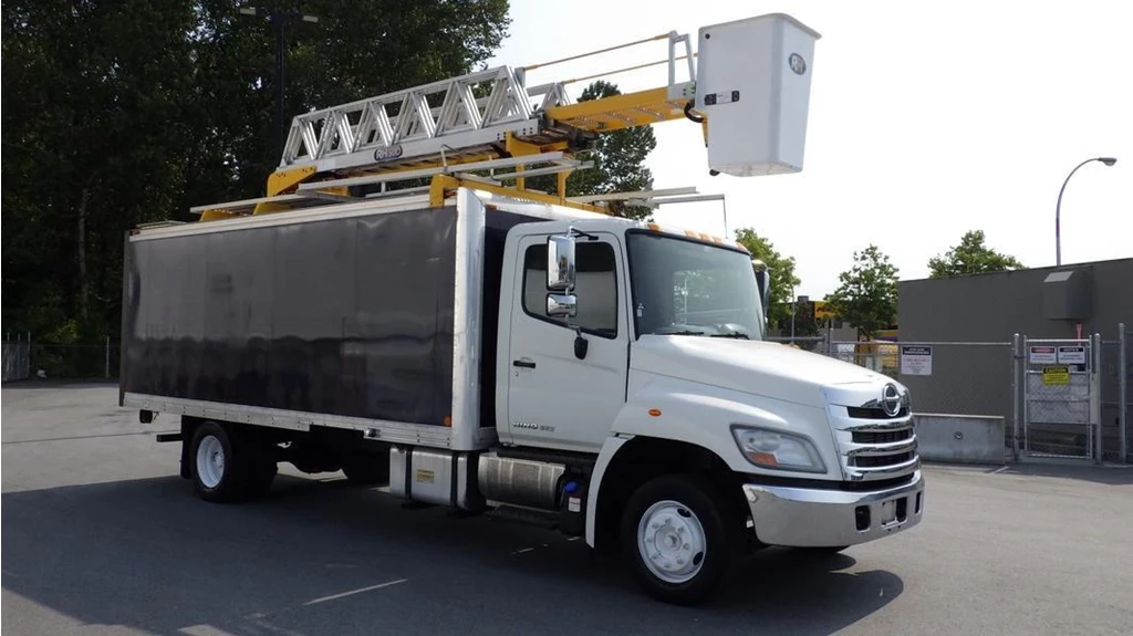 Used 2013 Hino 268 Cube Van With Bucket 3 Seater Diesel