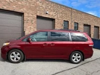 Used 2014 Toyota SIENNA 