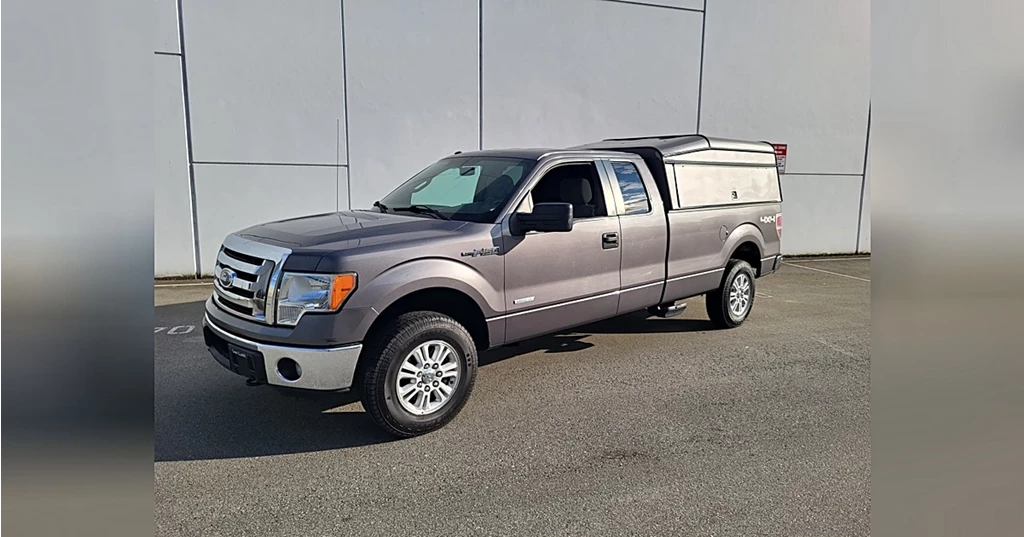 Used 2012 Ford F-150 SUPERCAB LONG BOX XLT 4X4 W/HD PAYLOAD PKG SuperCab Long box XLT 4x4 w/HD Payload Pkg