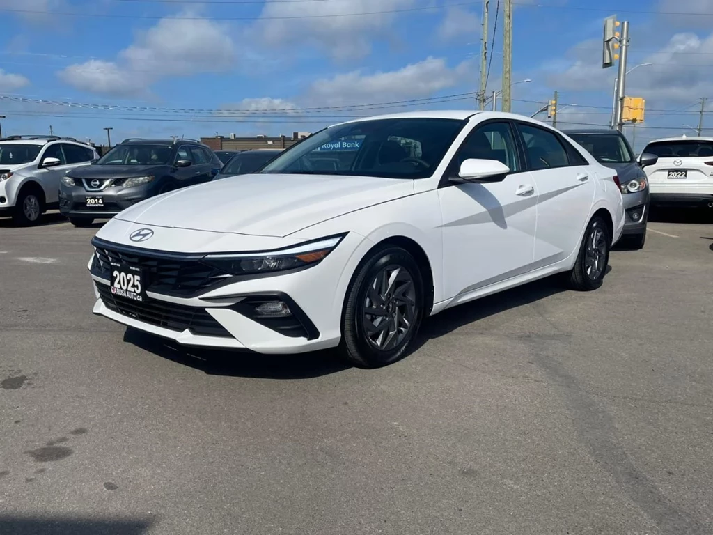 Used 2025 Hyundai ELANTRA AUTO Preferred LIKE NEW NO ACCIDENT