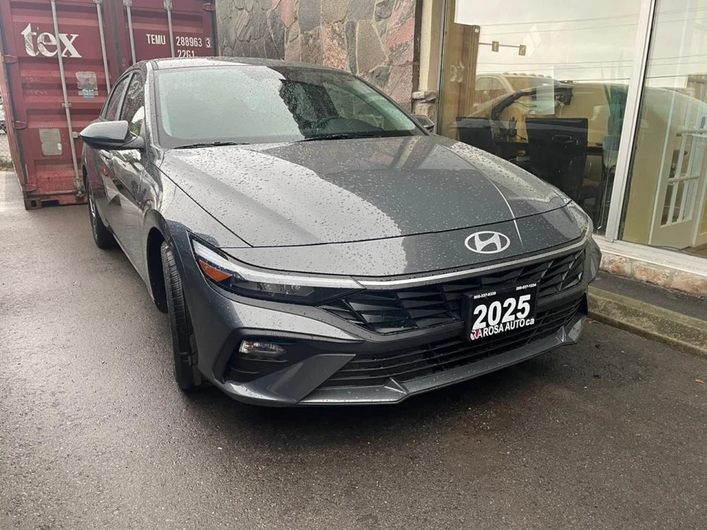 Used 2025 Hyundai ELANTRA AUTO Preferred LIKE NEW NO ACCIDENT