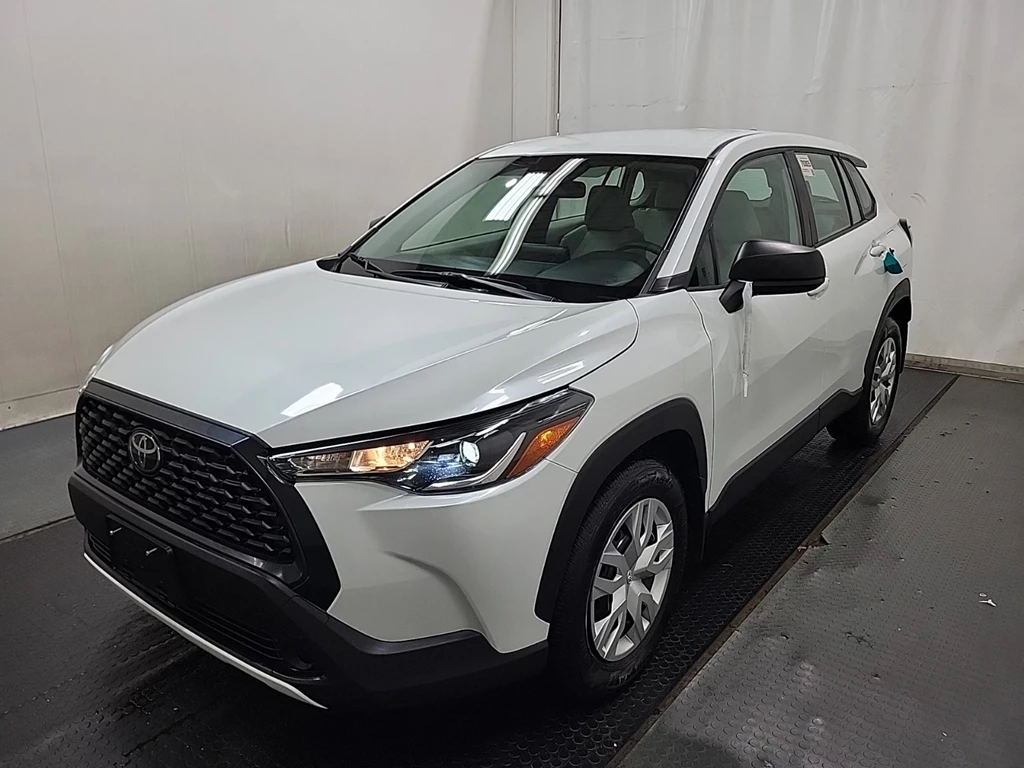 Used 2023 Toyota COROLLA CROSS L AWD 