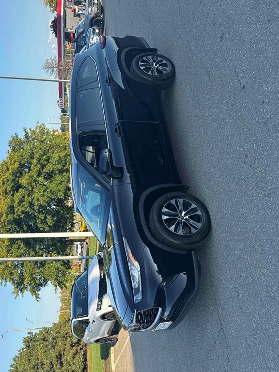 Used 2022 Toyota HIGHLANDER XLE AWD V6 