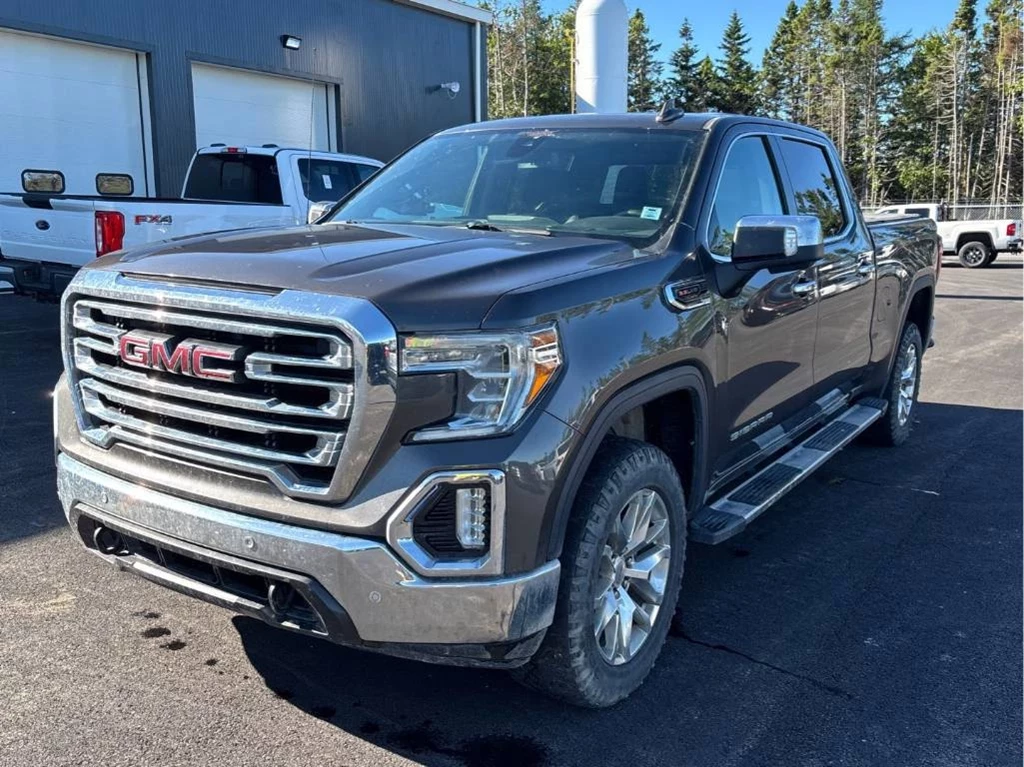 Used 2020 GMC SIERRA 1500 SLT CREW CAB SHORT BOX 4WD 