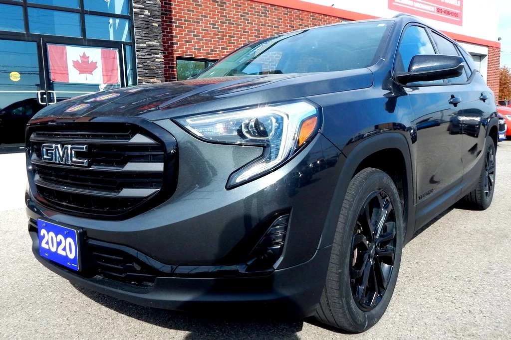 Used 2020 GMC TERRAIN SLT W/LEATHER, SUNROOF, NAVIGATION A 