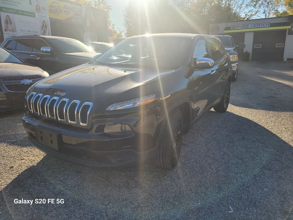Used 2015 Jeep CHEROKEE SPORT 4DR FRONT-WHEEL DRIVE AUTOMATIC 