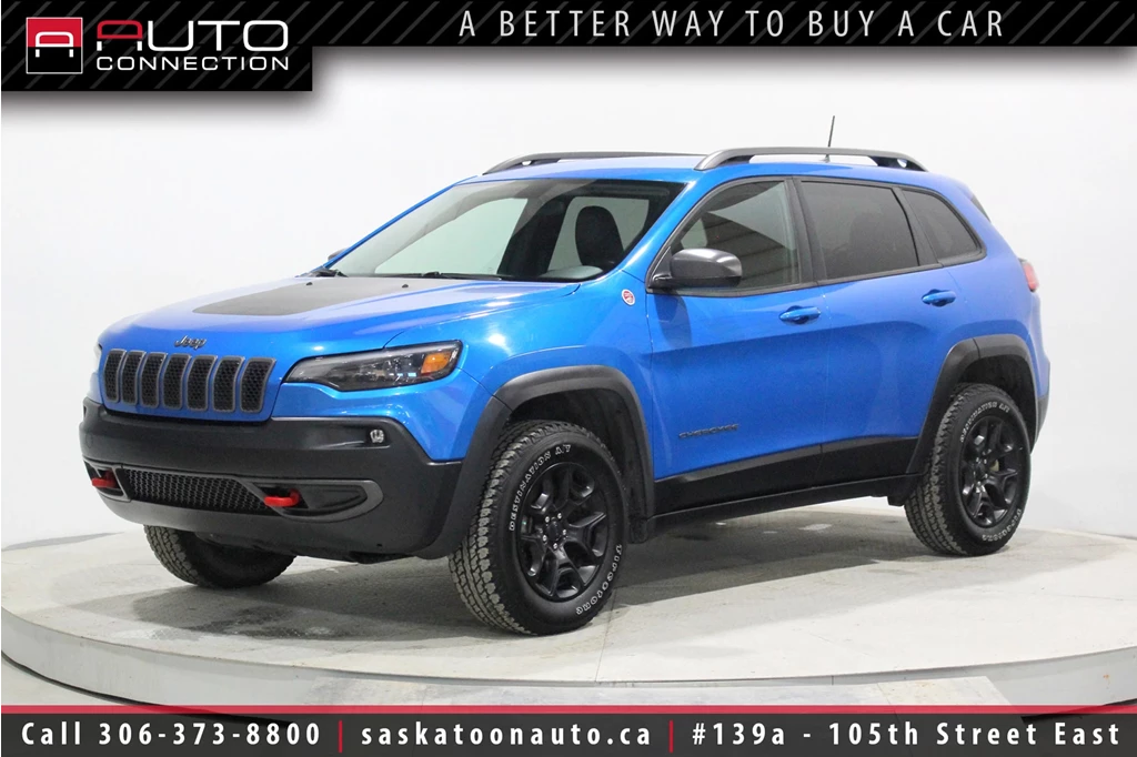 Used 2019 Jeep CHEROKEE TRAILHAWK 