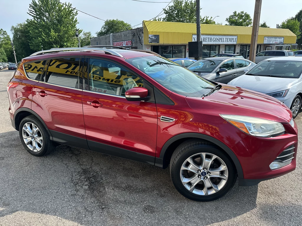 Used 2014 Ford ESCAPE AWD 