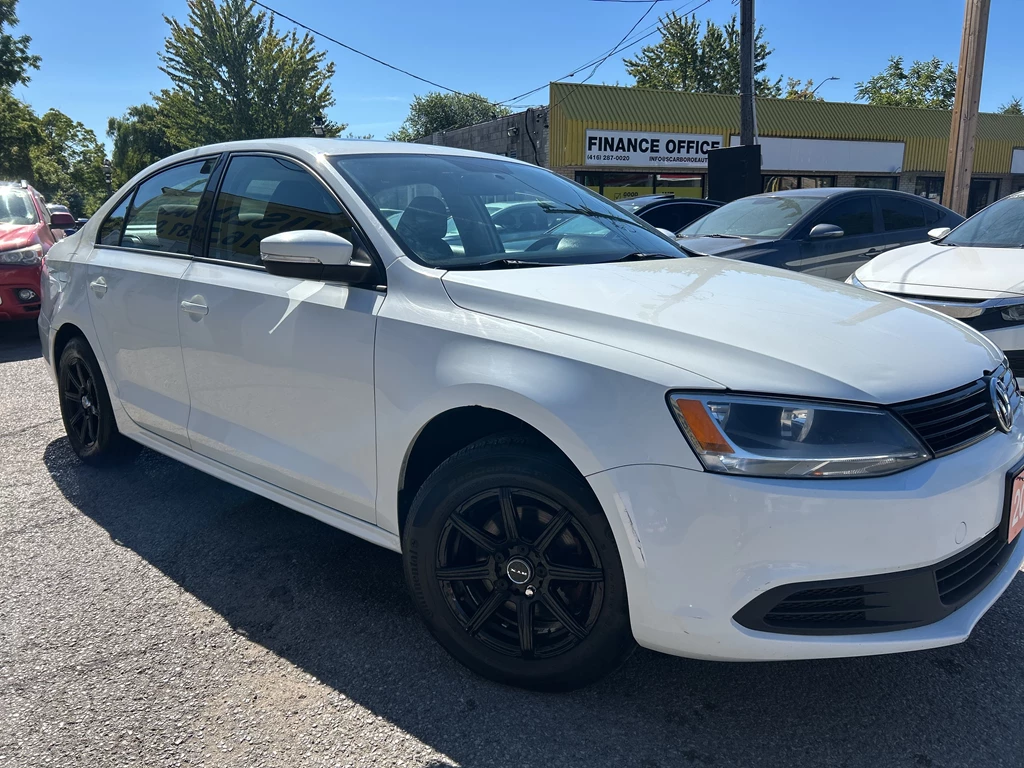 Used 2014 Volkswagen JETTA FWD 