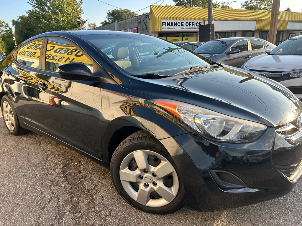 Used 2012 Hyundai ELANTRA FWD 