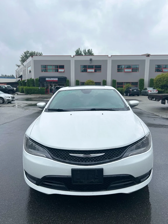 Used 2015 Chrysler 200 FWD 