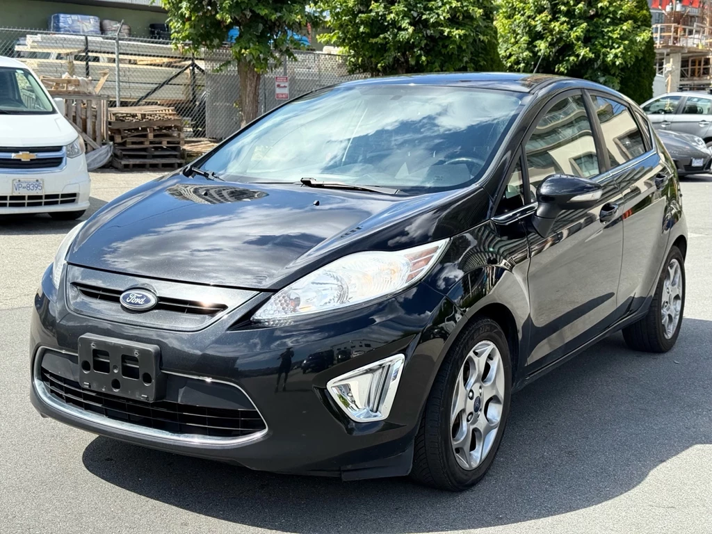 Used 2013 Ford FIESTA FWD 