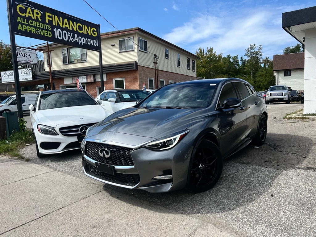 Used 2017 Infiniti QX30 F 