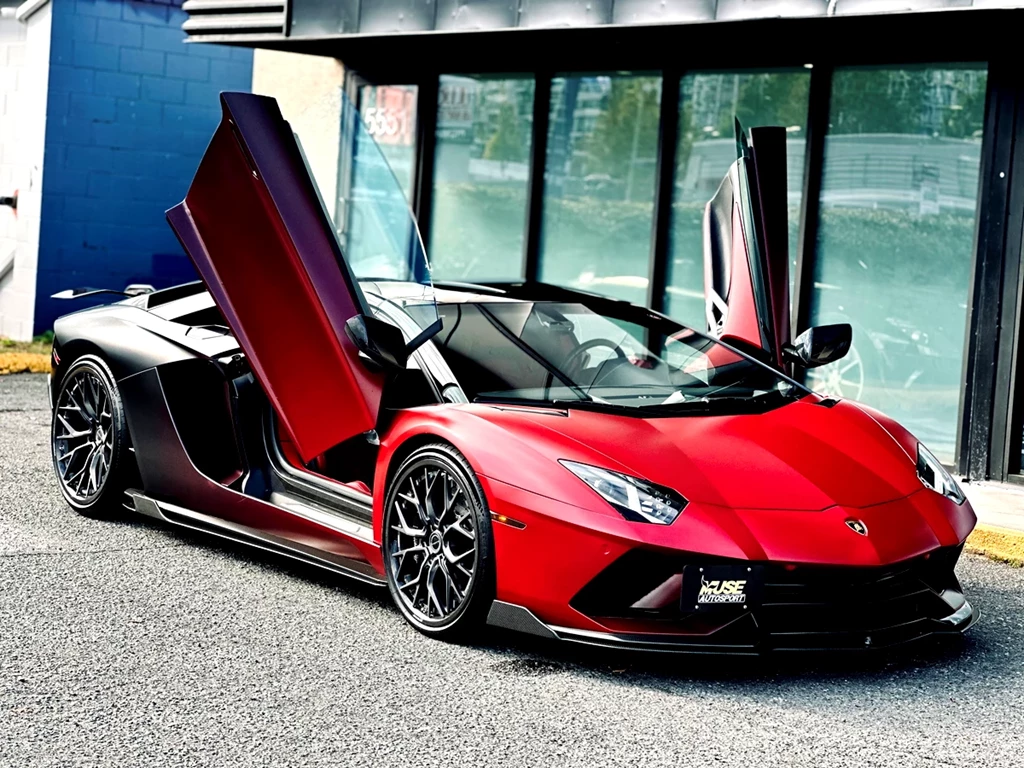 Used 2018 Lamborghini AVENTADOR S ROADSTER LP740-4 S | CARBON WHE 