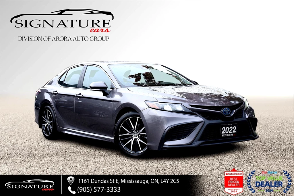Used 2022 Toyota CAMRY HYBRID SE 